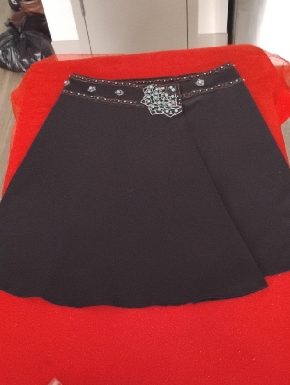 Harold's Black Linen-Cotton Wrap Skirt with Red Accent